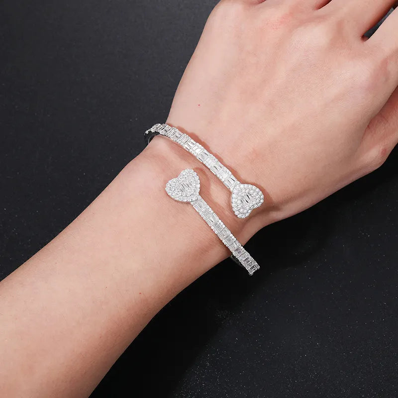 Moissanite Heart Bangle Bracelet - SIiver