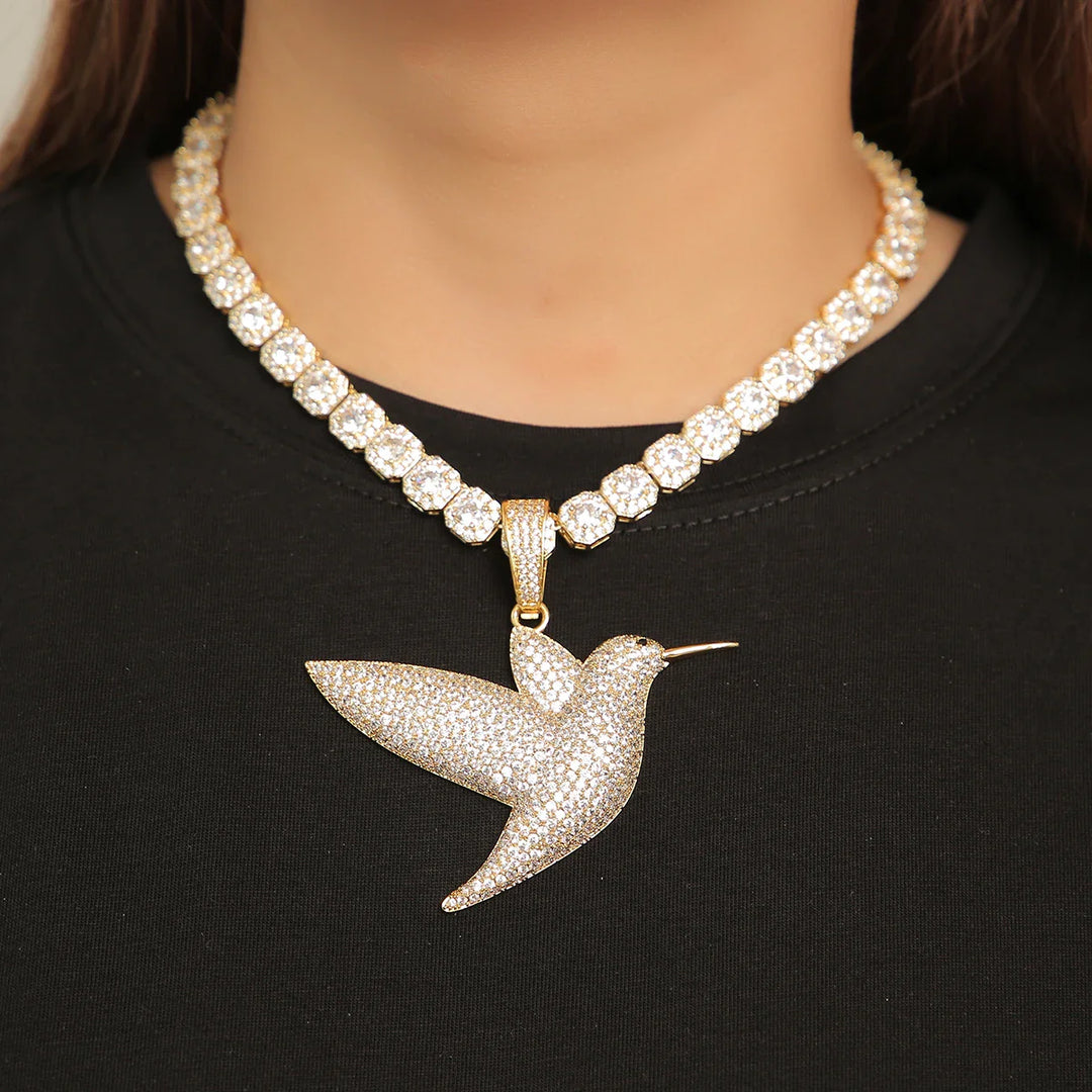 Exquisite Gold-Plated Pigeon Pendant Necklace