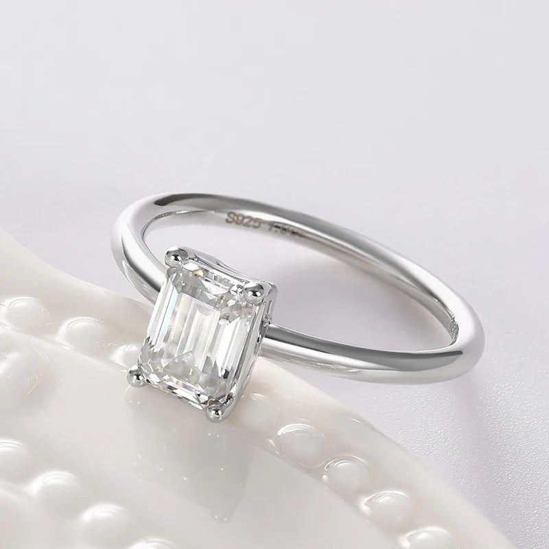 Exquisite Moissanite Baguette Ring in Sterling Silver